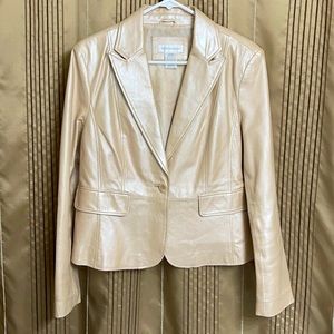 The BEST Statement Jacket ✨